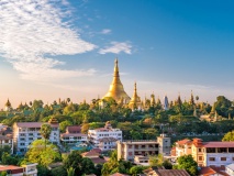 Yangon avec vue sur la pagode Shwedagon