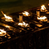 Cérémonie des lampes à huile, pagode de Shwedagon