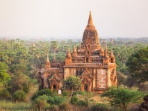 Ancien temple sur le site de Bagan