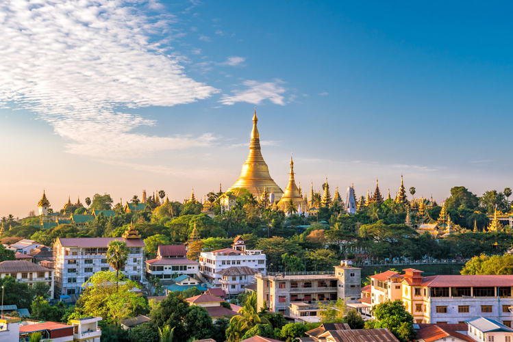 Yangon avec vue sur la pagode Shwedagon