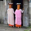 Nonnes, Amarapura, Birmanie