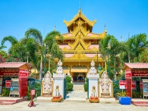 entree-de-la-pagode-kyauktawgyi-mandalay