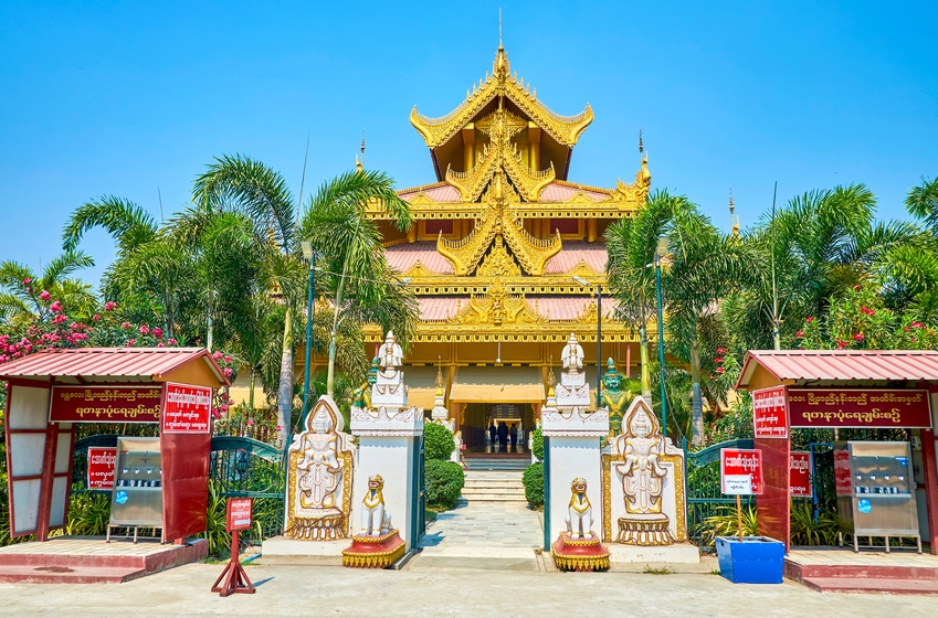 entree-de-la-pagode-kyauktawgyi-mandalay